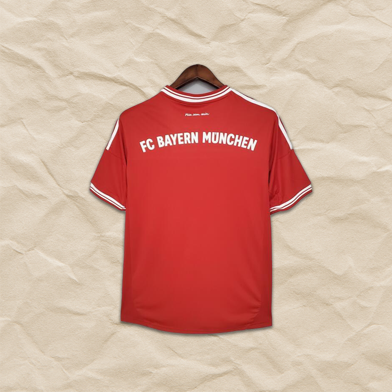 Bayern Munich Retro Home Shirt 2013/14!