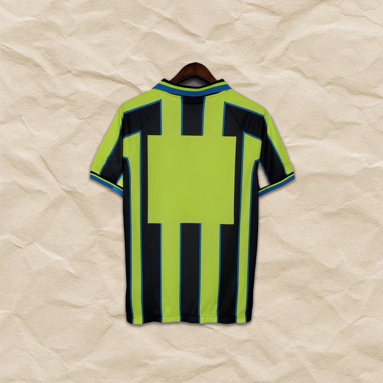 Manchester City Retro Away Shirt 1998/99!