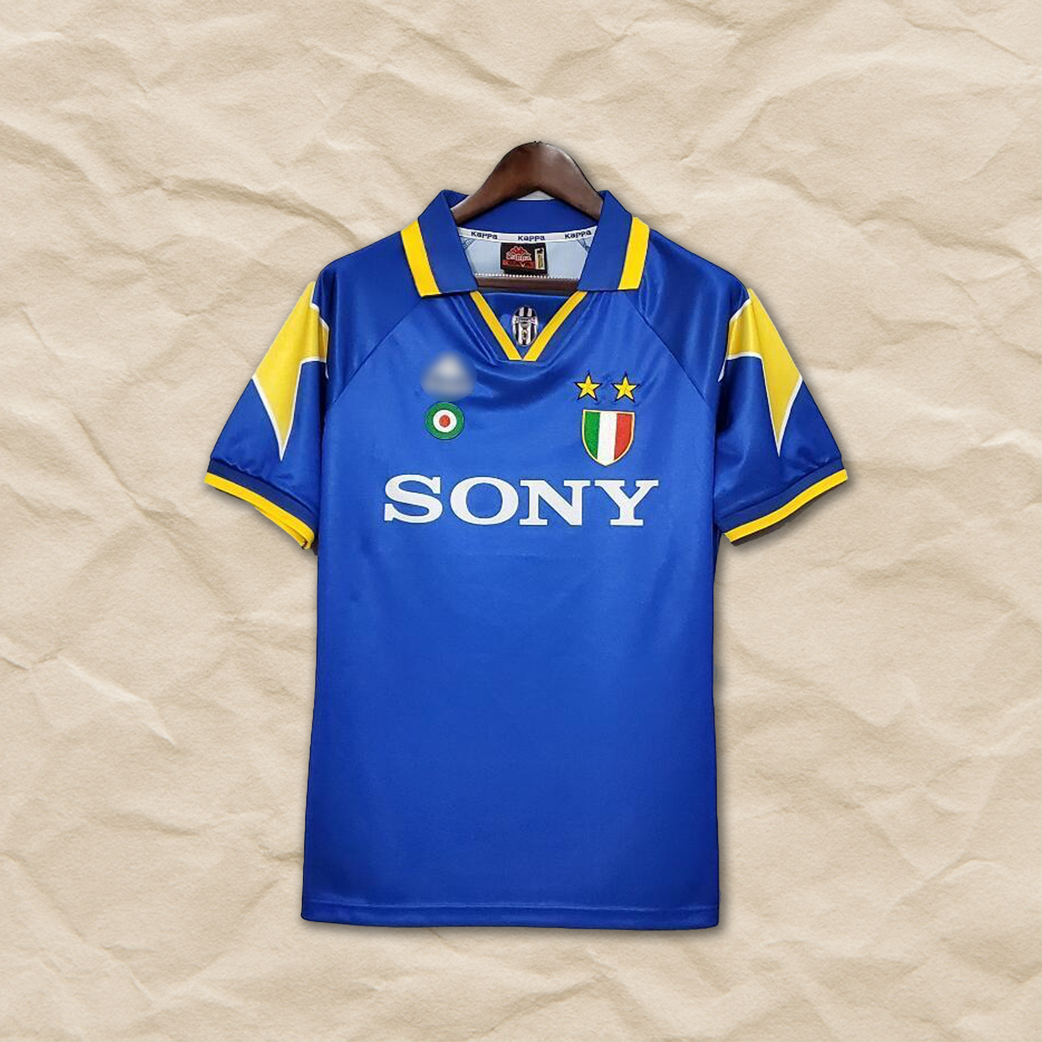 Juventus Retro Away Shirt 1995/97!
