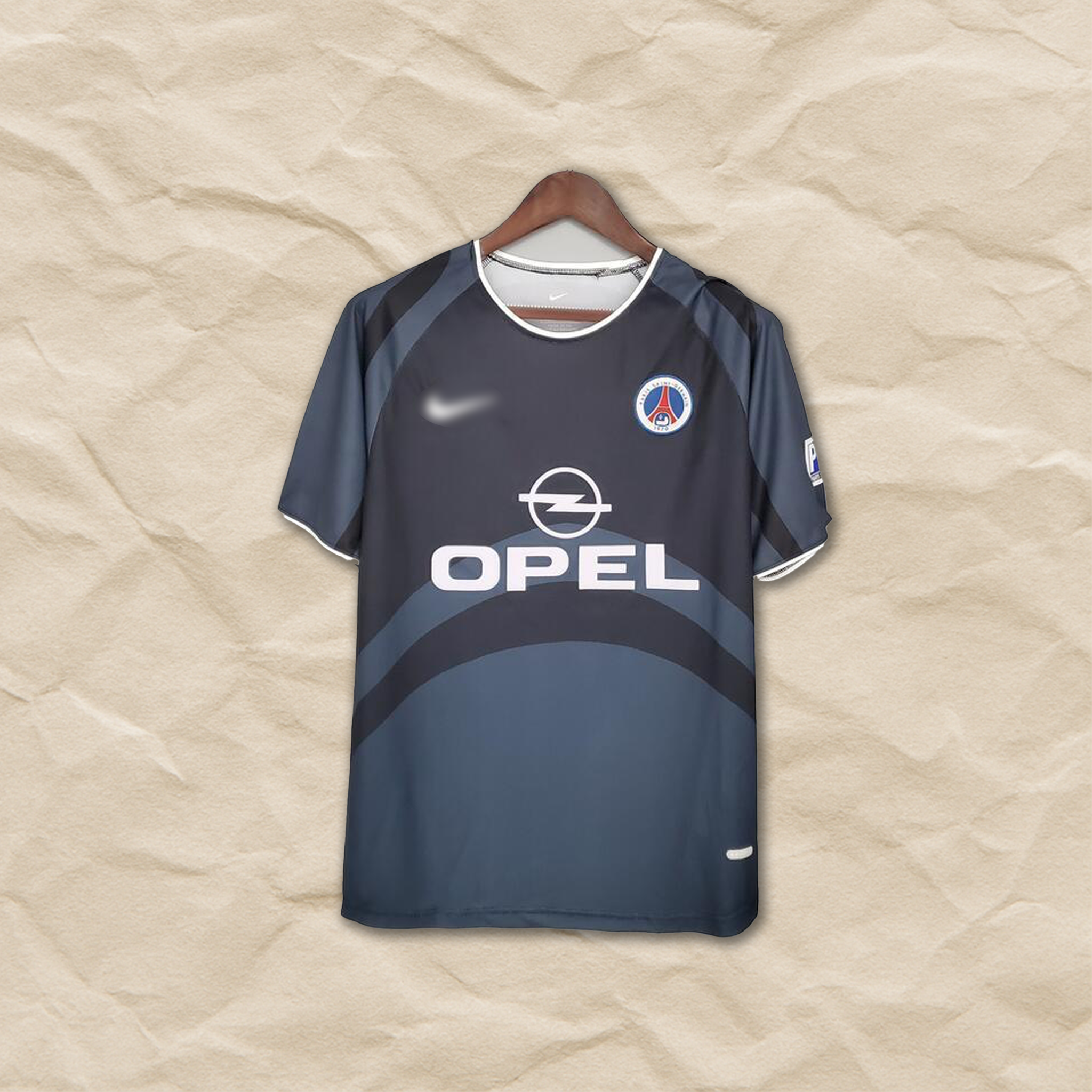 Paris Saint-Germain Retro Third Shirt 2001/02!