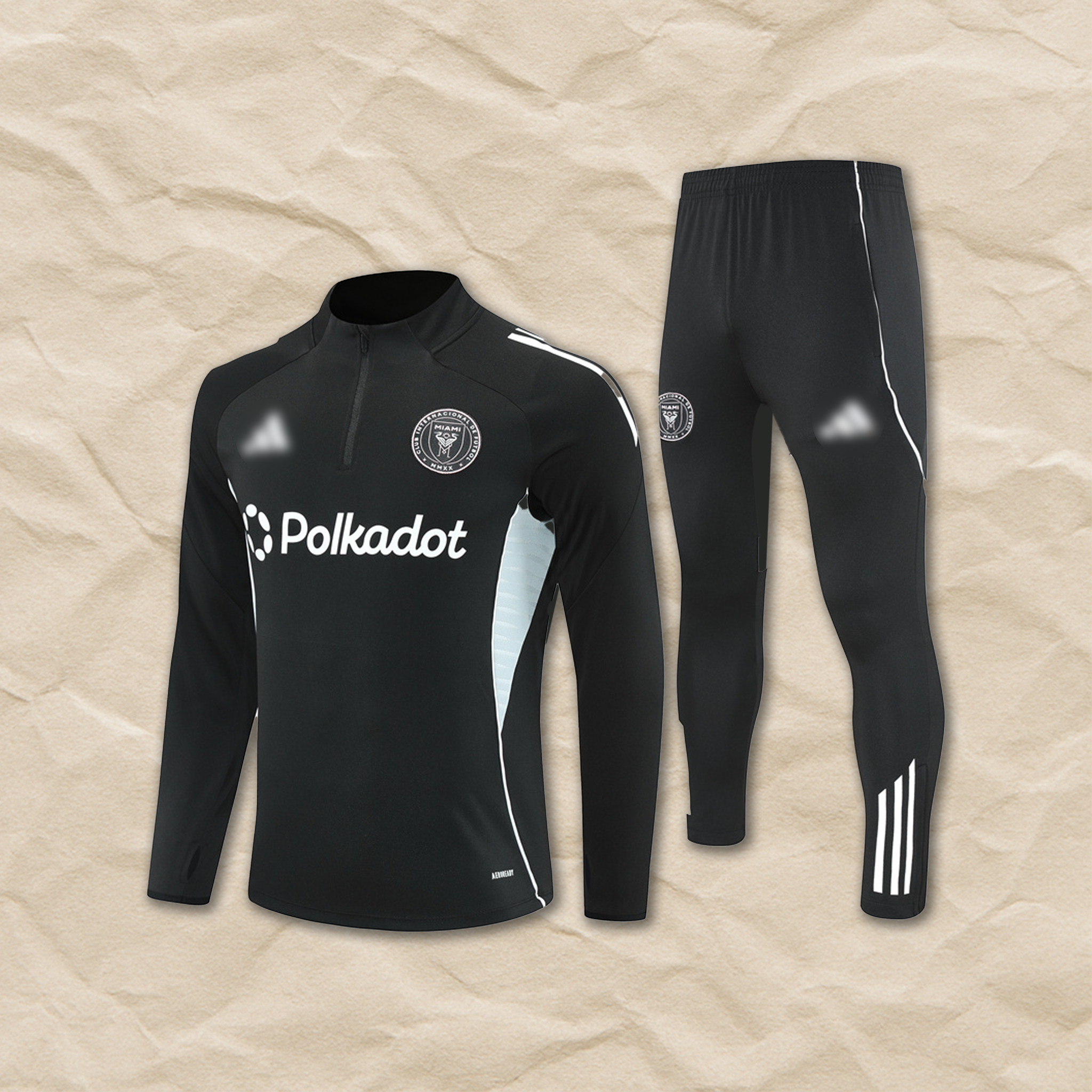 Inter Miami Black Tracksuit 2025/26!