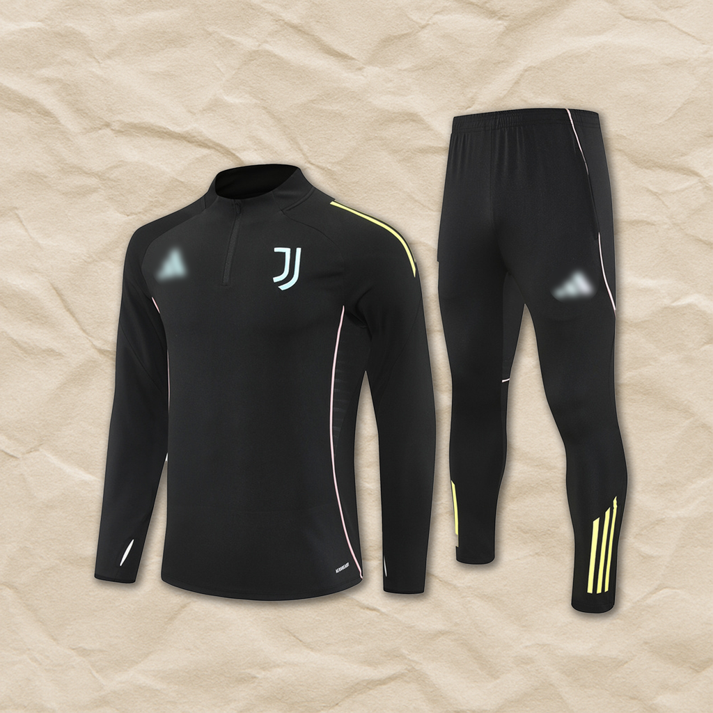 Juventus Black Tracksuit 2025/26!