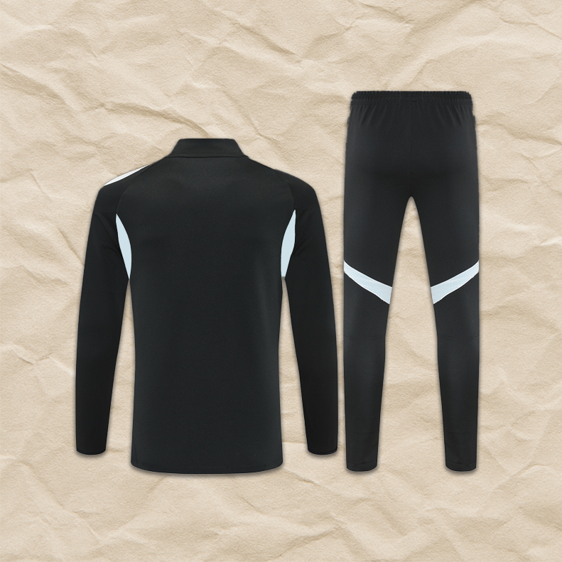 Inter Miami Black Tracksuit 2025/26!